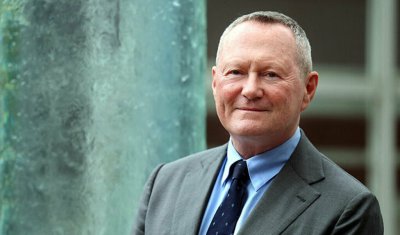 Комисар по правата на човека разкритикува забраната на социалните мрежи за деца