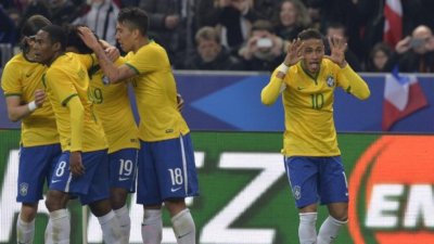 Бразилия и Франция повтарят финала от Мондиал`98 в контрола