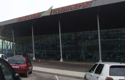 Сигнал за бомба затвори летище "Пловдив"