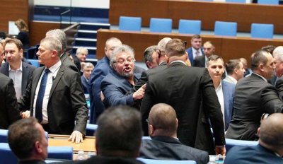 МАЙТАП: Цончо Ганев ревал в съда, че е съкрушен от обида на Манол Пейков