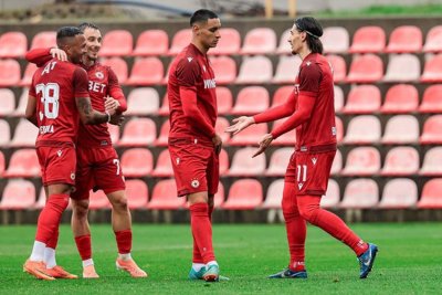 ЦСКА вкара 6 гола на слабаци