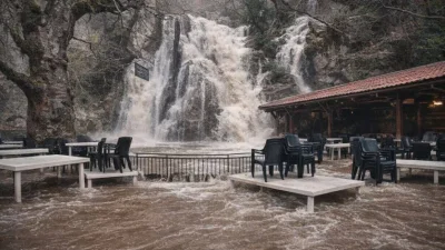 Водопад заля ресторант в Бачково (ВИДЕО)