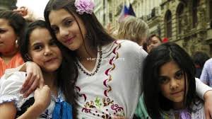 Броят на непълнолетните майки в България се увеличава