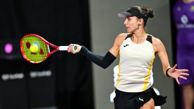 Регрес за Томова, прогрес за Янева