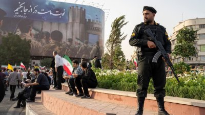 Иран: Хванатите в шпионаж за "вражески" държави ги чака смърт 