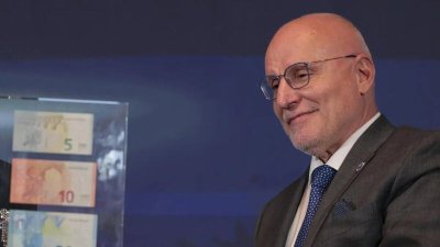 Шефът на БНБ с апел: Стиснете зъби, ще излезем по-силни от кризата