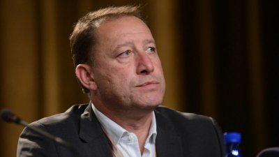 Ангел Найденов: Служебният кабинет подкопава подкрепата за Украйна