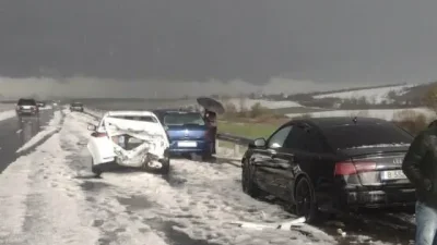 Дете пострада при верижна катастрофа на "Хемус"