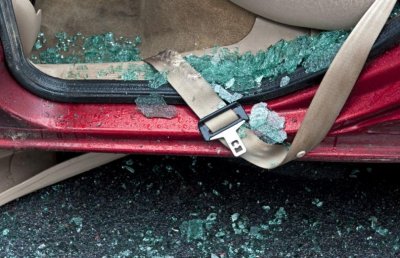 Катастрофа с жертва затруднява движението по Подбалканския път