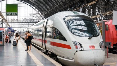 По-евтини билети за влаковете на Deutsche Bahn заради горивата