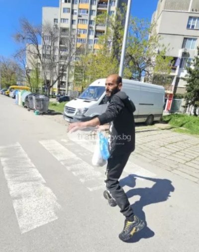 Клошарят, открил трупа в контейнера: Беше млад мъж, главата не беше отрязана