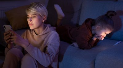 Синята светлина е много вредна за очите