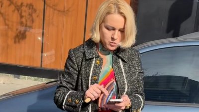 САМО В LUPA.BG: Наглата прокурорка с мерцедеса лапа по 2 заплати всеки месец