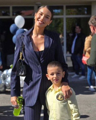 Богданска отложи операцията на сина си