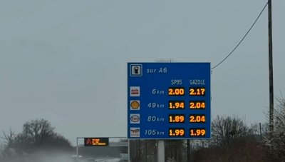 Във Франция горивото свърши, хората търсят алтернатива за пътуванията си