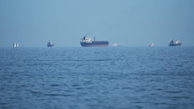 Тръмп поема Ормуз! "Ще се правят големи пари"