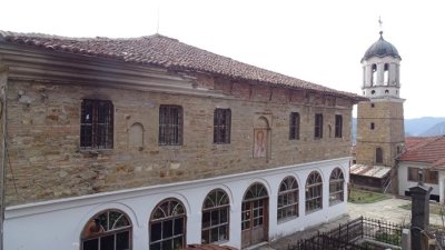 Един от последните храмове на Колю Фичето се нуждае от спешен ремонт 