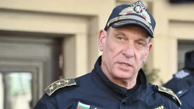 Кандев към служителите на МВР: Колеги, не се прибирайте! Излизайте!