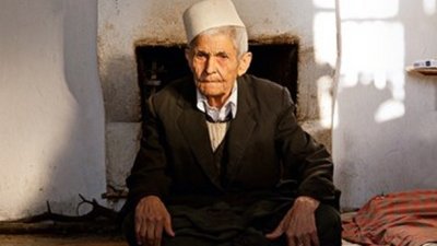 Еди Рама обеща петкратно увеличение на пенсиите в Албания 