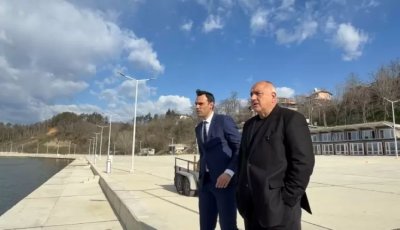 Бойко в Бяла: Тръгнех ли по плажа, целият плаж вървеше по мен