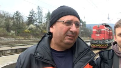 Машинистите на дерайлиралия влак край Трявна: След 20 метра ни очакваше пропаст