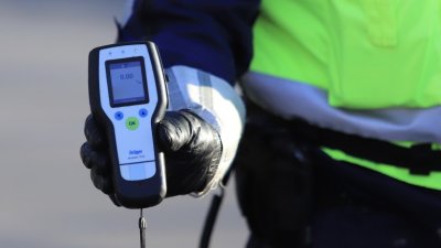 Заловиха шофьор с близо 3 промила алкохол в Ловешко