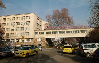 НЕВЕРОЯТНО: Жена се наряза на метална количка, едва не я уби