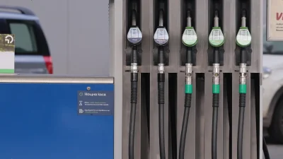 ПРОГНОЗА: Горивата може да поскъпнат, но не веднага