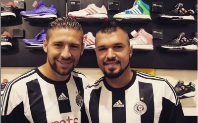 Бандата разкри: Божинката беше в ареста в Белград!