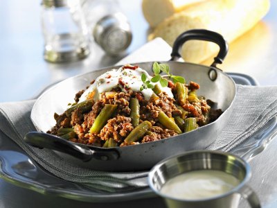 Зелен фасул с кайма и чушка