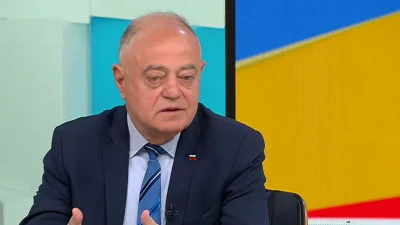 Атанасов: Ако Радев спечели, трябва ясно да постави приоритетите си на масата