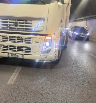 Само в Lupa.bg: Заради едни 16 милиона ли аварира тирът в тунел "Витиня"?