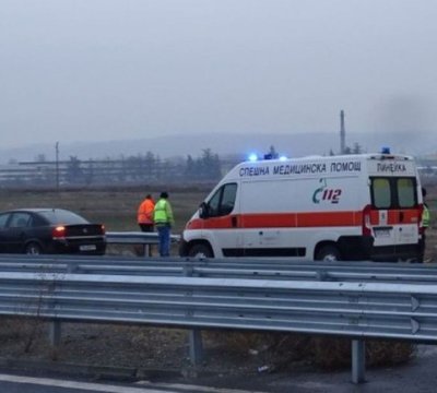 Кола прегази дядо на магистрала "Марица"