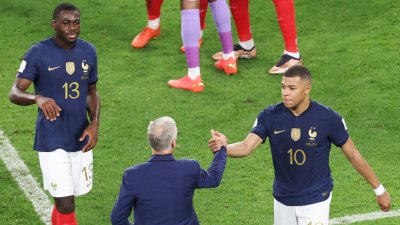 Франция излиза срещу Северна Ирландия в последната си контрола преди Мондиала