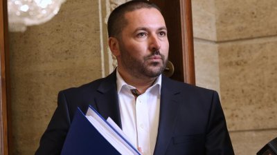 Николай Попов: Получавах заплахи, когато говорех за проблеми в здравеопазването и кражби на асфалт
