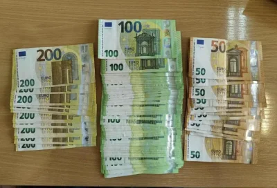 Акция в Шуменско: Откриха близо 15 000 евро и списък с имена