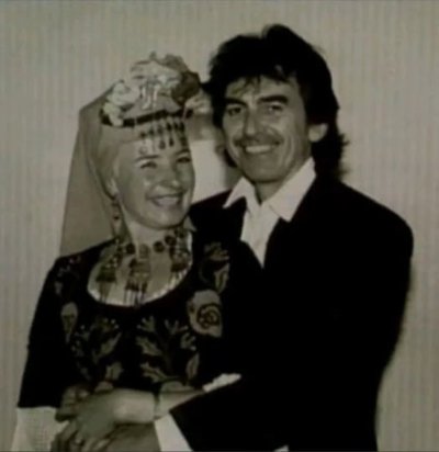 Джорж Харисън чакал 20 г. да се срещне с Янка Рупкина, опитвал да свири &bdquo;Полегнала е Тодора&ldquo;