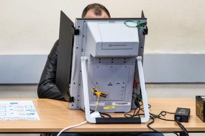 В четири секции в Пазарджишко е спряно машинното гласуване