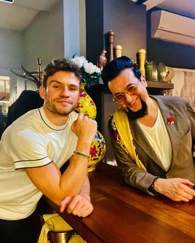 Евгени Минчев пак се събра с любимия Карло