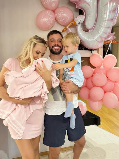 Осиновена ли е дъщерята на Камелия?