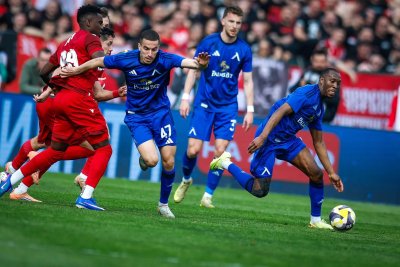 ЦСКА резна Левски за титлата в 94-ата минута