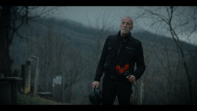 Големият Атанас Атанасов си загуби картата за тролея