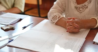 Председател на избирателна комисия колабира в Пловдив