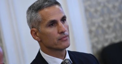 Гюров предлага 1,4 млрд. евро да бъдат извадени от ББР