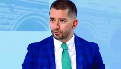 Малкия Мраз се размечта за самостоятелно правителство на Радев