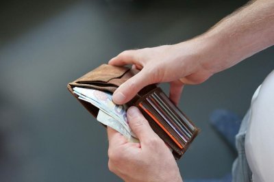 Група момчета взе парите на 20-годишен младеж в Стара Загора и избяга