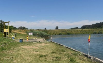 Полицията в Разград издирва жена, откриха обувките и раницата ѝ до язовир