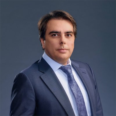 Асен Василев пита десницата откъде да влезе?