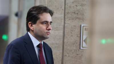 Божанов: Ще подкрепим смяната на ВСС, няма да си заравяме главата в пясъка 