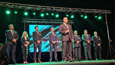 Глас откъм Радевото управление: По-спокойно, да не бързаме твърде